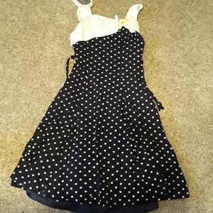 Girls dress.